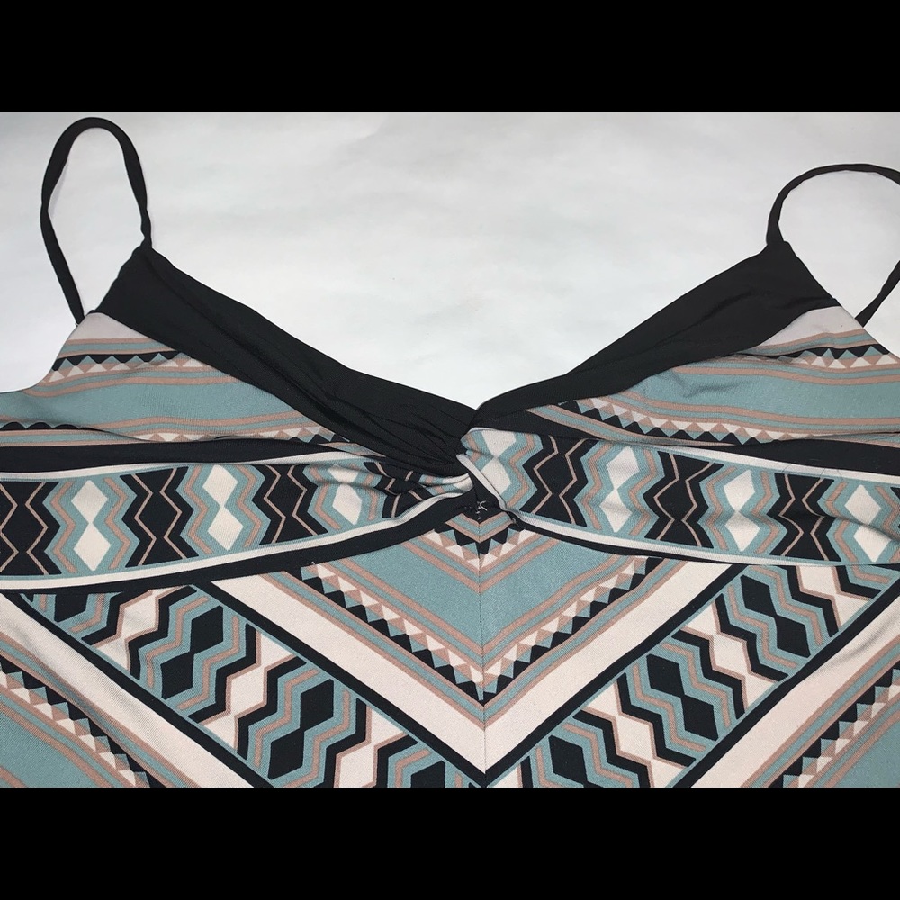 BCBG MaxAzria Halter Neck Cocktail Dress with twist front (size L) - Picture 8 of 10